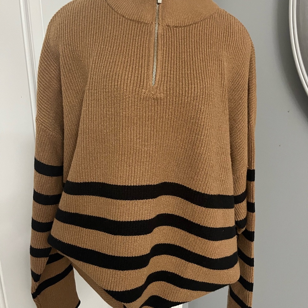 0075–NWT Elegant Tan and Black Striped Women's Turtleneck Sweater